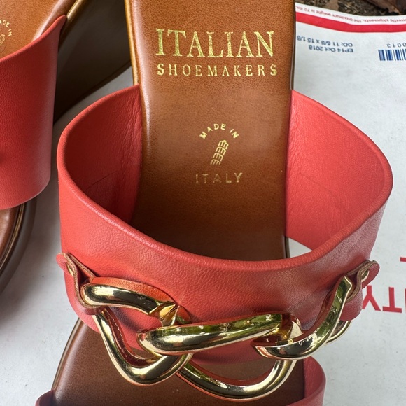 Sz 7 1/2 wedge ITALY sandals shoes - Picture 3 of 7